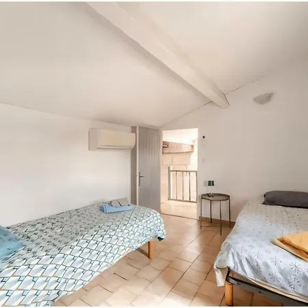 Apartment De La Roquette Centre Historique Arles
